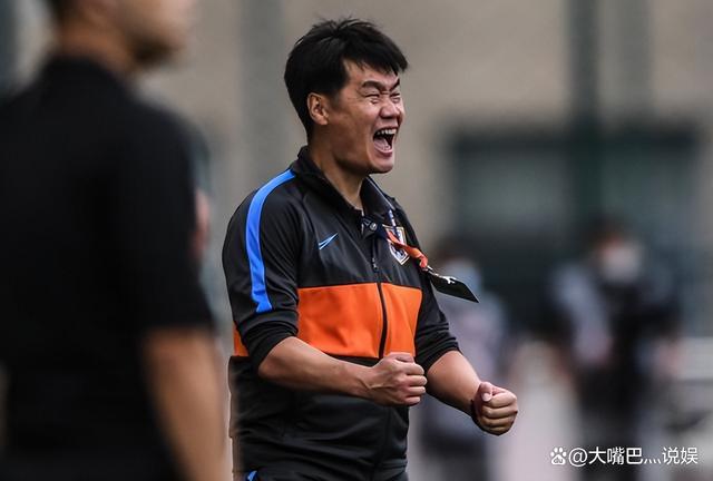 冲浪超级杯焦点战:皖南雄狮队强势反弹漠南雷豹队,客场强势带走胜利。赛季拐点或已出现的简单介绍-开云网页登录