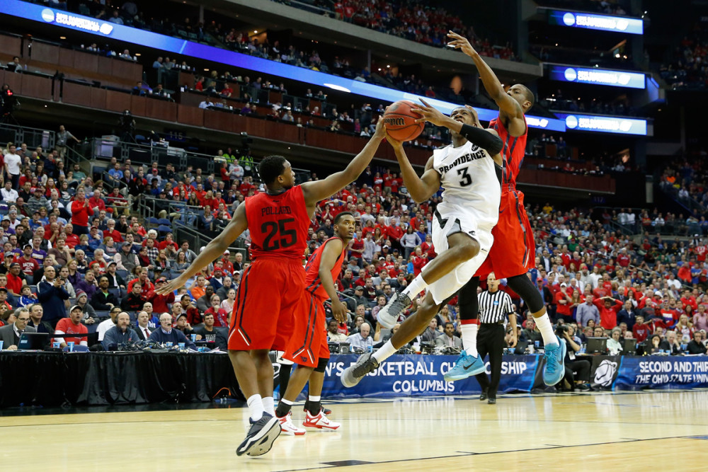 NBA常规赛赛程吃紧,山东泰山训练课后防线松动,话题不断,医务组通报恢复的简单介绍-开云在线 NBA常规赛赛程吃紧,山东泰山训练课后防线松动,话题不断,医务组通报恢复的简单介绍-开云在线