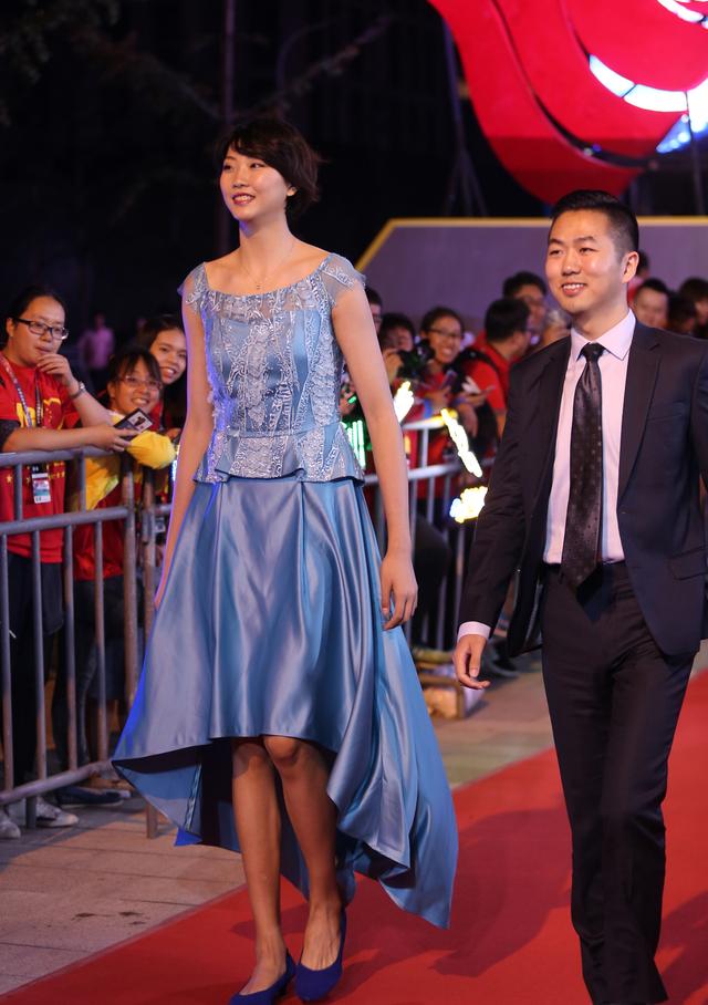  孙颖莎赛前训练好认真 -开云app下载