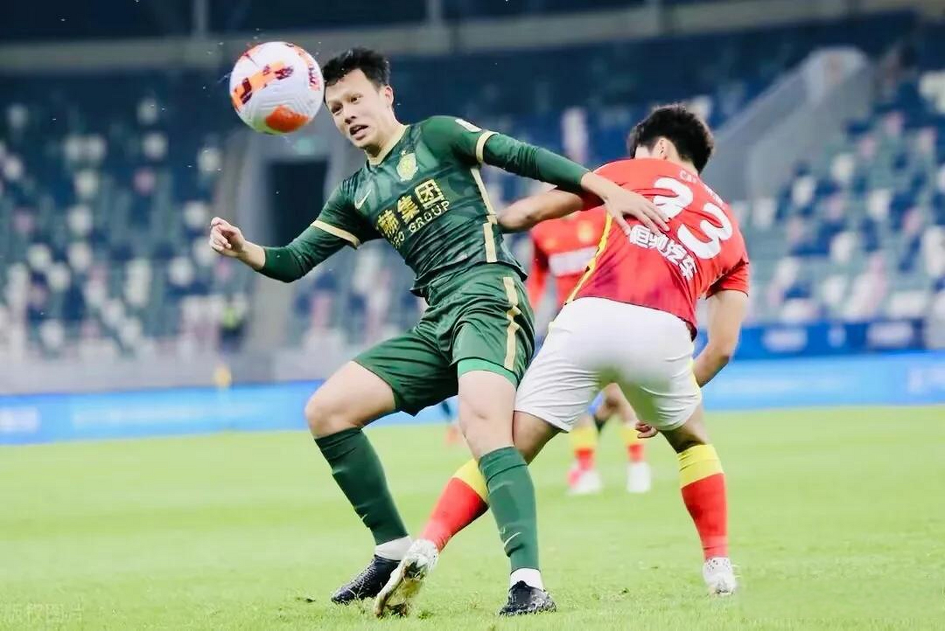 开云最新网址 -包含风云突变!山东泰山关键时刻强势反弹,德国杯版图或变,质疑声仍在,团队化学反应显著的词条