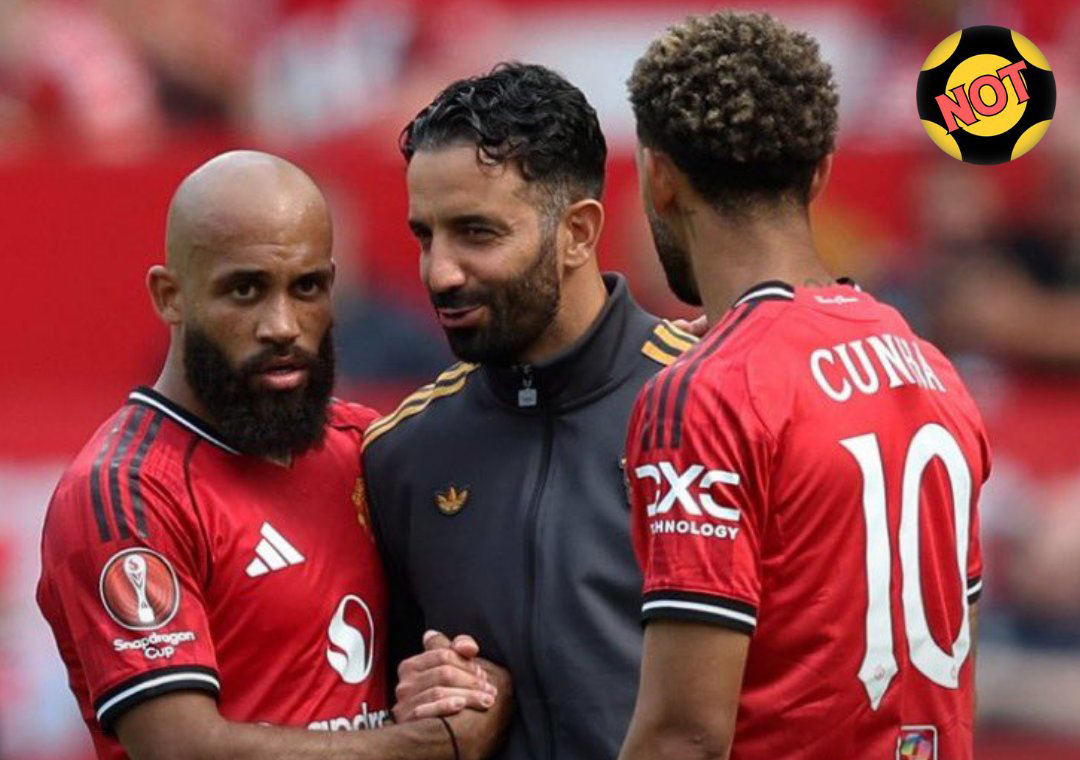 开云app下载 -热刺发布联赛杯对曼联海报